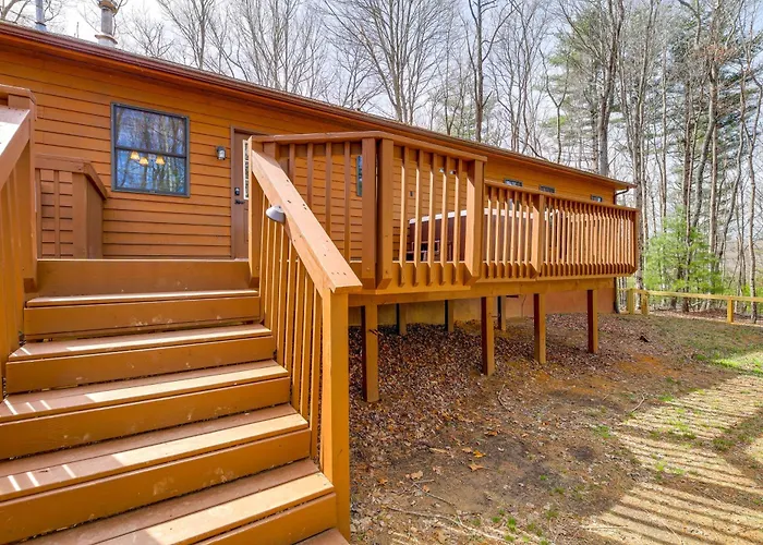 Deer River Retreat: Cabin Feel W/ Modern Touches