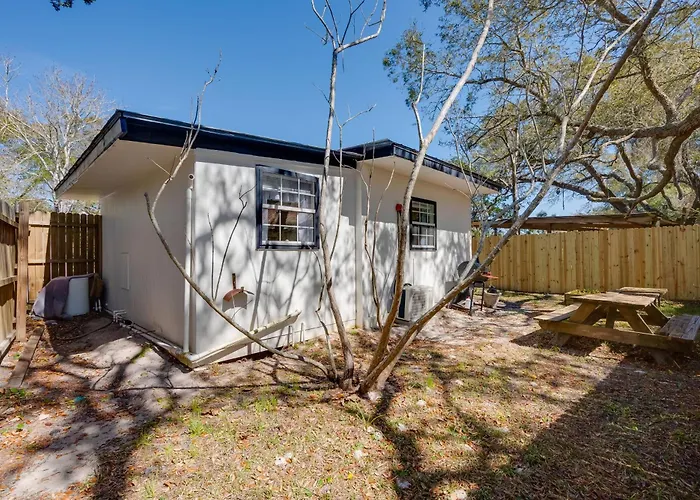 6 Mi To St George Island: Cozy Gulf Coast Retreat!