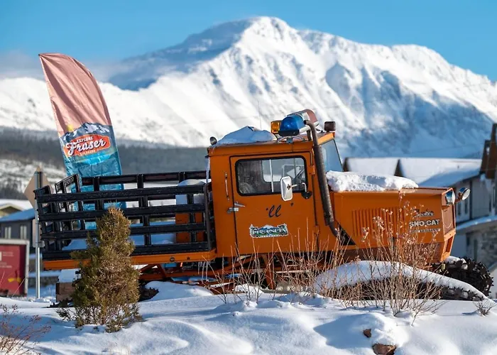 Stunning Mountain Retreat With View And Private Hot Tub