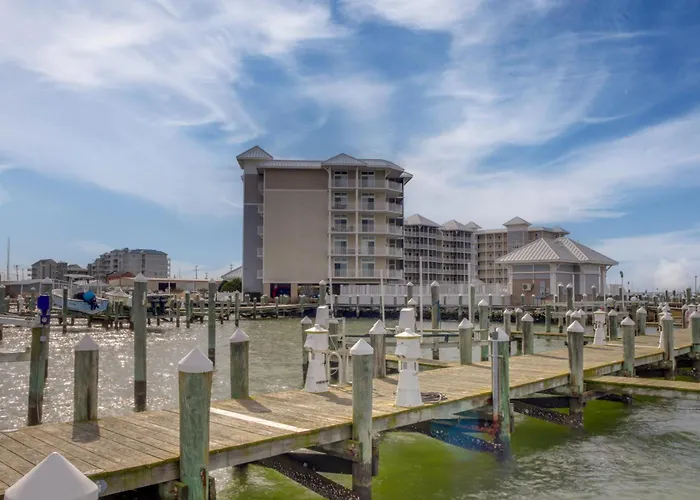 Walk To Main St: Condo W/ Pool Access In Crisfield