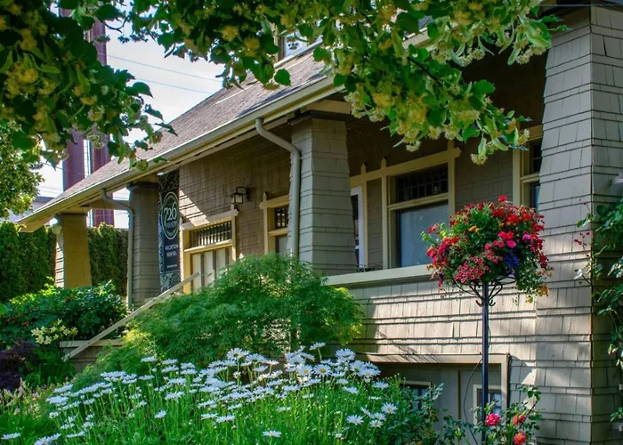 726 Fourth Historic Wortman House
