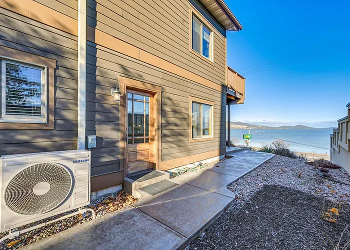 Walk To Flathead Lake: Polson Home W/ Balcony