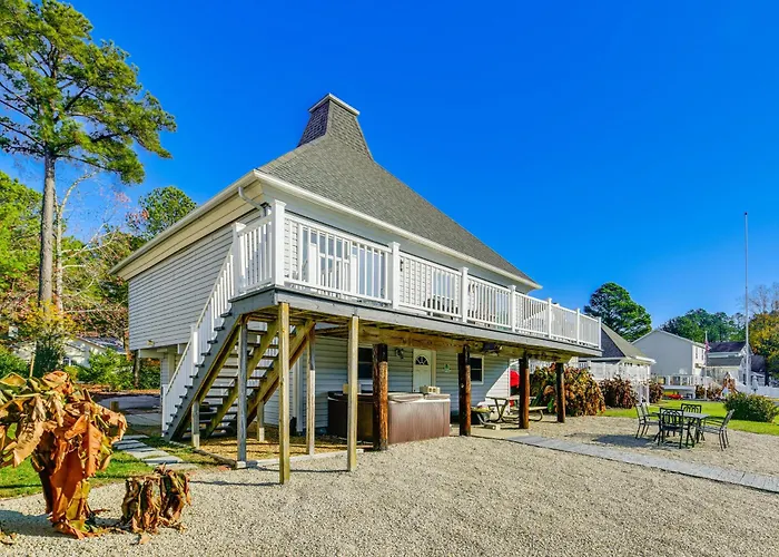 Furnished Deck! Waterfront Ocean Pines Home