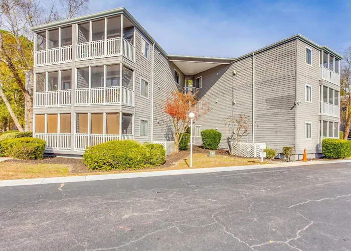 Calabash Condo: Close To Coast & Fishing