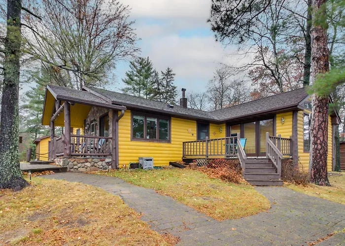 Scenic Cabin W/ Private Beach In Crosslake!