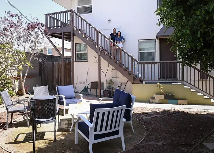 Walk To Beach - King Apt In #1 Area - Ac