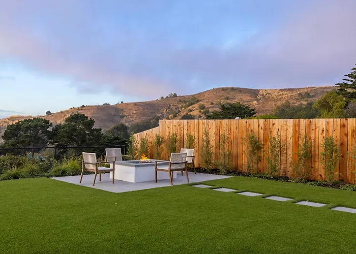 Luxurious Private Coastal Home Hot Tub & Ocean Views Near San Francisco