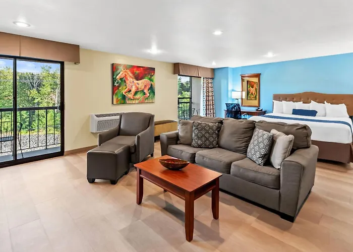 Baymont By Wyndham Yakima Riverfront