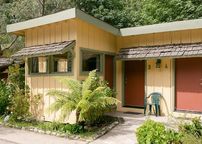 Fernwood Resort