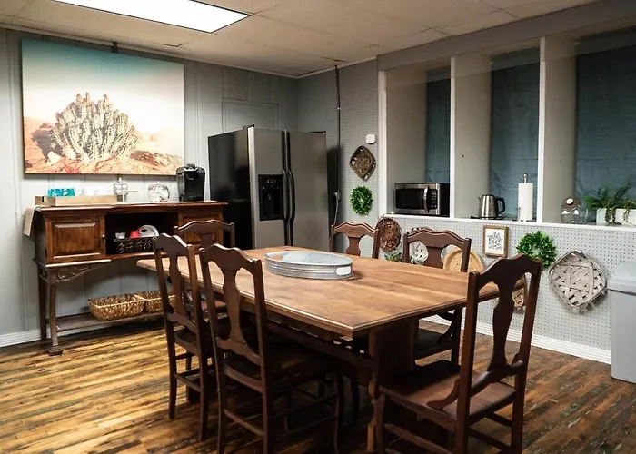 Perfect In Pilot Mtn-Unit 1 Walk To Downtown!