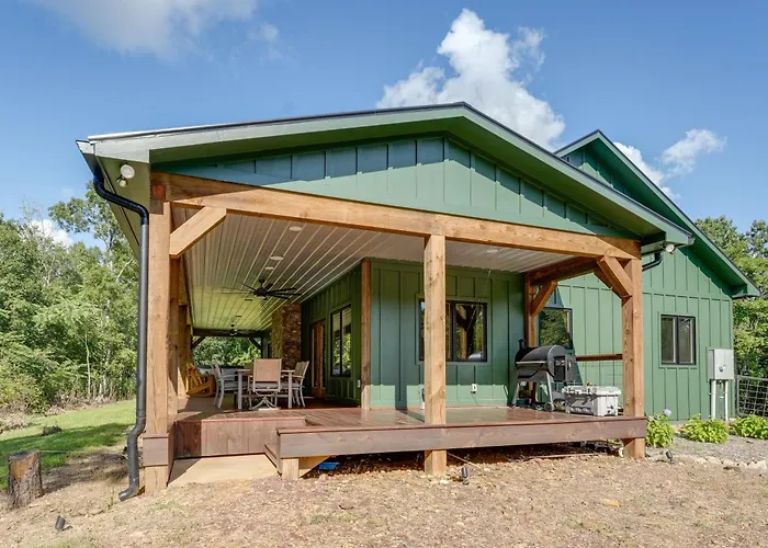 Hot Tub, Trail Access & 400 Acres On Lavender Mtn!