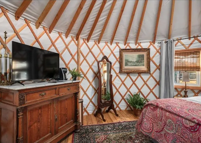 Equestrian Elegance - Unit #8