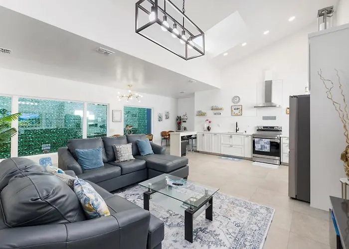 3Br Lovely Townhouse In Mcallen