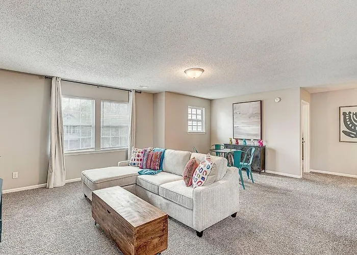 Lavish Huge Noblesville And Carmel Adjacent Family Home