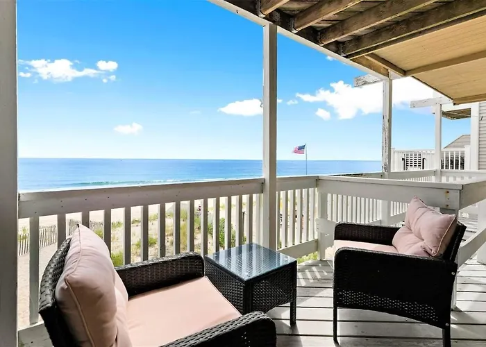 Beachfront Panoramic Views Oceanfront Oasis