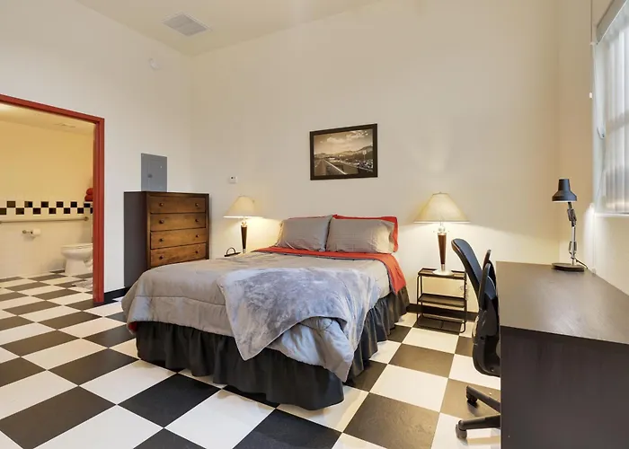 Brunswick Studio 101