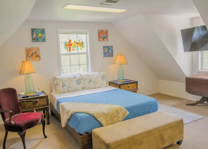 Robin'S Nest- Private Suite On Elegant Grounds