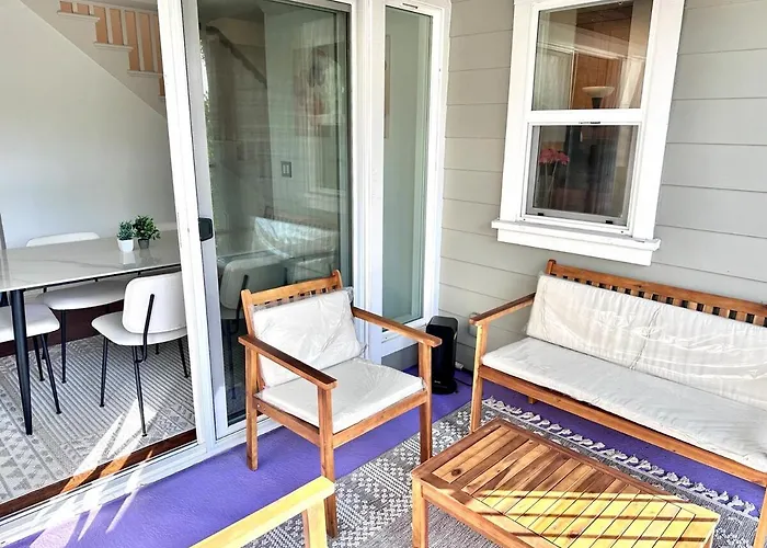 Sunlightstays Burlingame