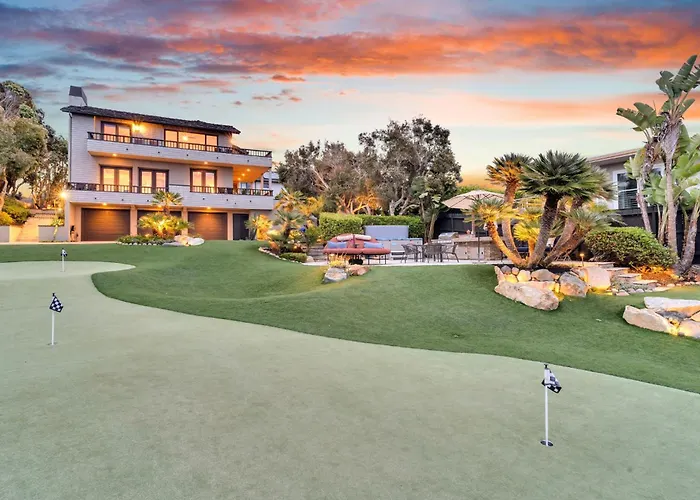 Fairway Retreat, Stylish Coastal Home Near Golf, Beaches & Carlsbad Fun