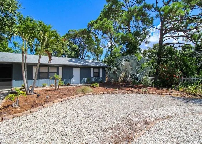 Charming Home Near Manasota Key Beach