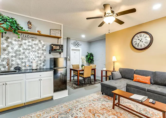 Backyard Oasis W/ Pool: Sunny Sumter Studio!