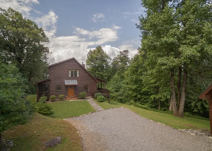 Christmas Tree Cabin Secluded Asheville Area Log Cabin With A View!