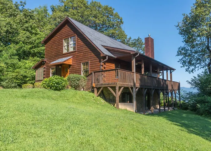 Christmas Tree Cabin Secluded Asheville Area Log Cabin With A View!
