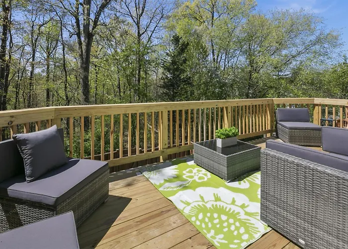 Cozy 4Br Townhome, Family Community, 40 Mins To Dc
