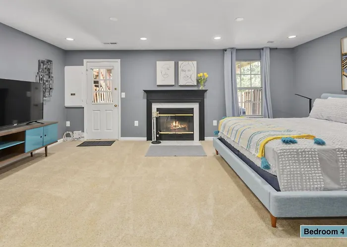 Cozy 4Br Townhome, Family Community, 40 Mins To Dc