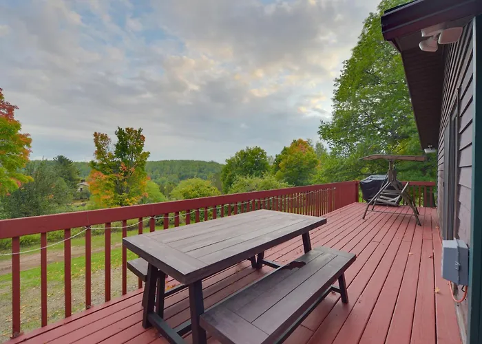 Hermantown Home W/ Decks, Grill & Hot Tub!