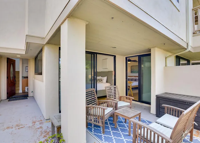 Solana Beach Condo W/ Community Pool, Beach Access