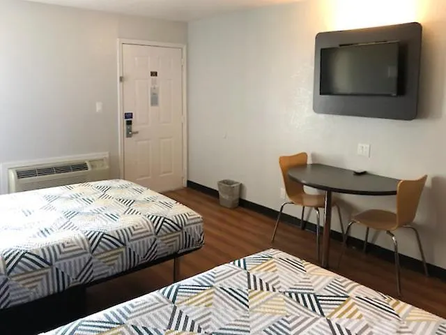 Motel 6 Paris, Tx