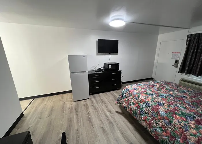 Economy Inn