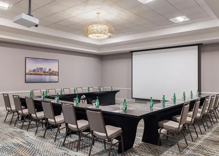 Hilton Garden Inn Shirlington