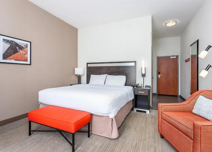 Hampton Inn Akron-South