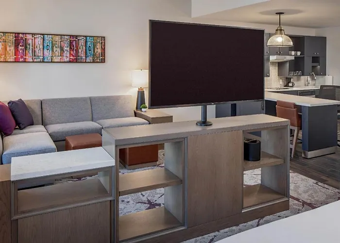 Hyatt House Tampa Downtown