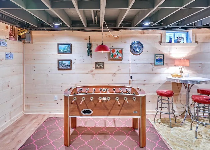 Rustic North Creek Getaway ~ 4 Mi To Gore Mtn!