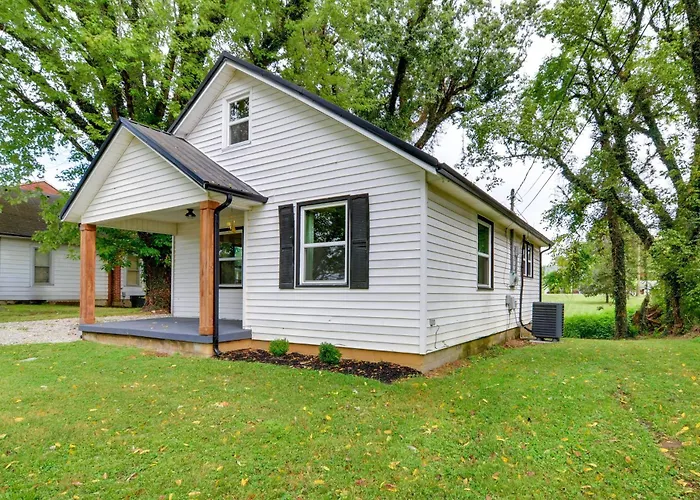 Burnside Vacation Rental, Walk To Lake Cumberland!