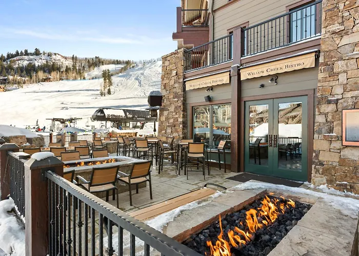 The Ritz-Carlton Club, Two-Bedroom Residence 8410, Ski-In & Ski-Out Resort In Aspen Highlands
