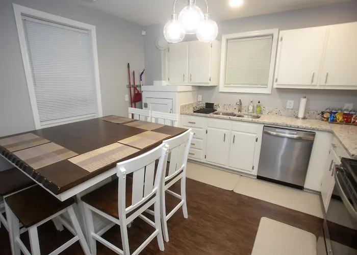 Comfy 3Bd-2Ba Near Colleges,Tanger, Coliseum