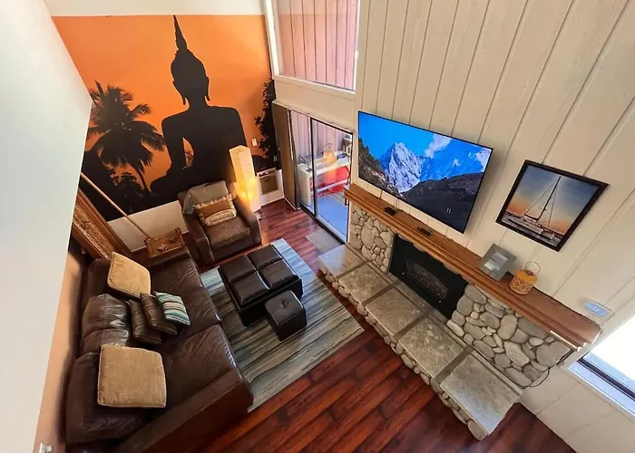 Msrc101 - Walk-To-Lifts Condo With Hot Tub, Dog Friendly