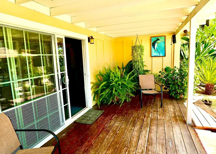 La Casita Poolside Retreat