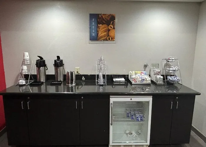 Ramada By Wyndham Burkburnett - Wichita Falls