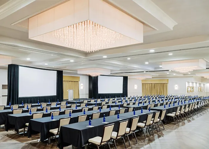 Crowne Plaza Suffern-Mahwah By Ihg