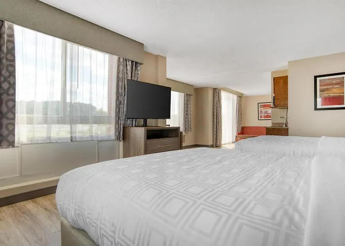 Best Western Plus Philadelphia-Choctaw Hotel And Suites
