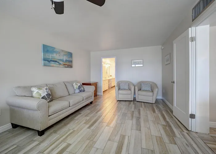 Island House Beachfront Condo Hotel