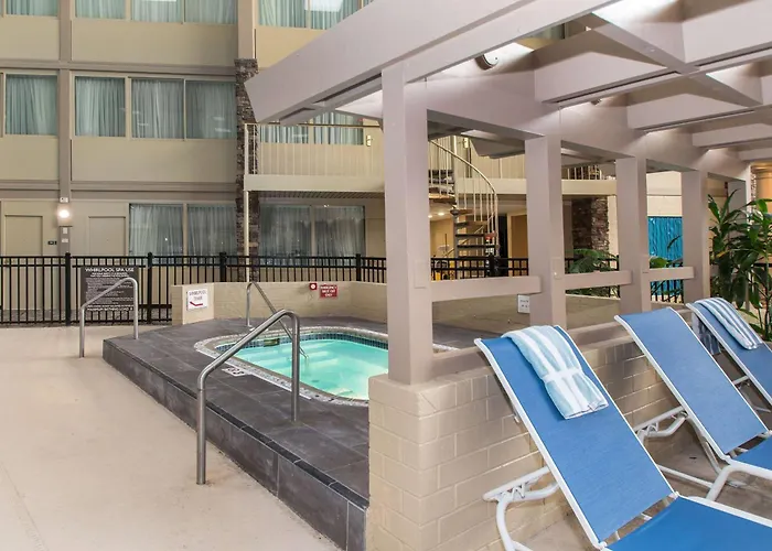 Wyndham Garden Westlake