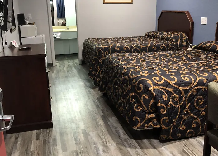Delux Inn Cleburne
