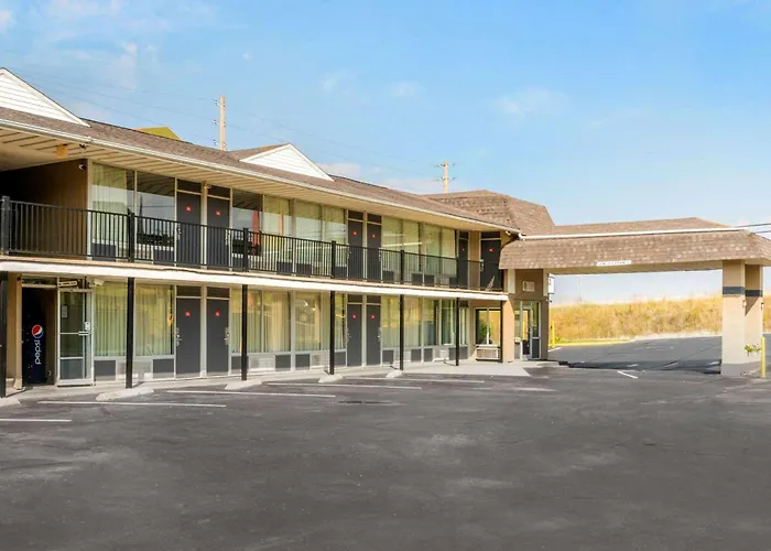 Econo Lodge Near Missouri University Of Science And Technology