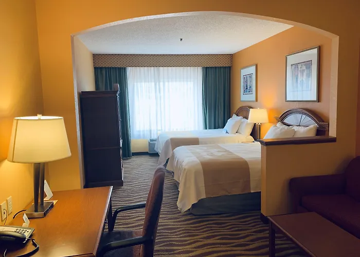 Days Inn & Suites By Wyndham Albany